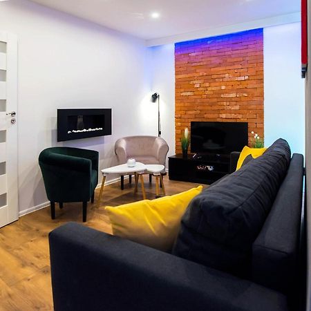 Apartament Gosia Nysa Esterno foto