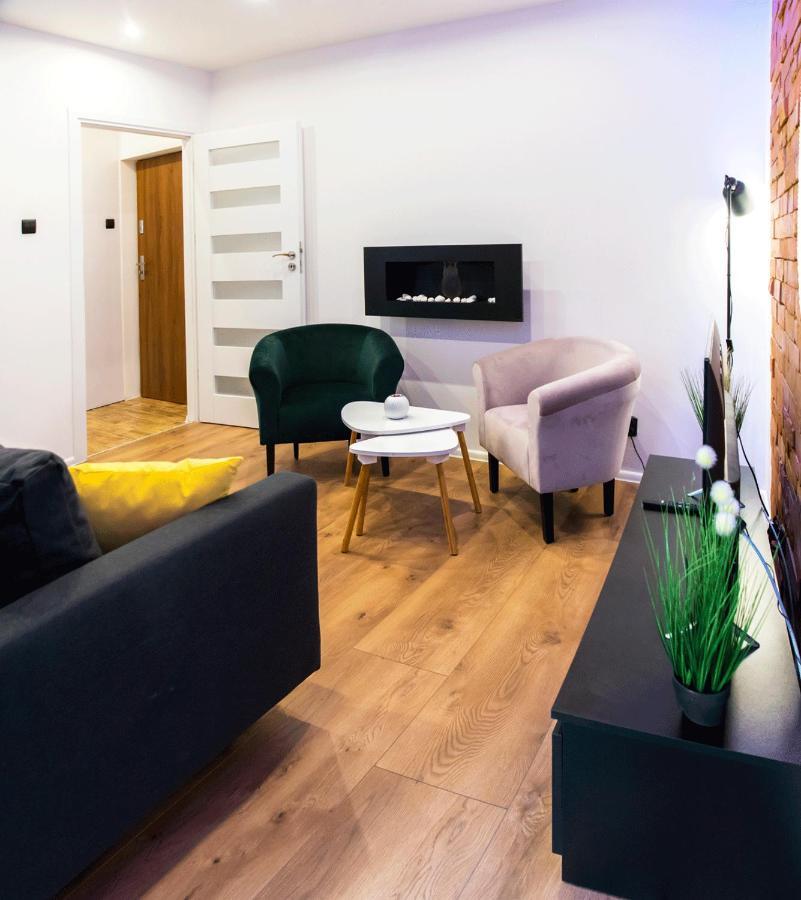 Apartament Gosia Nysa Esterno foto