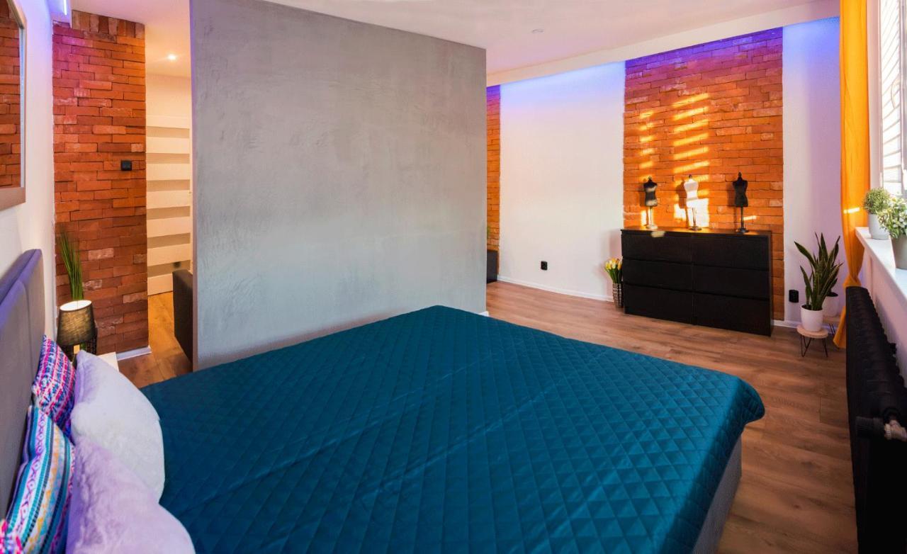 Apartament Gosia Nysa Esterno foto