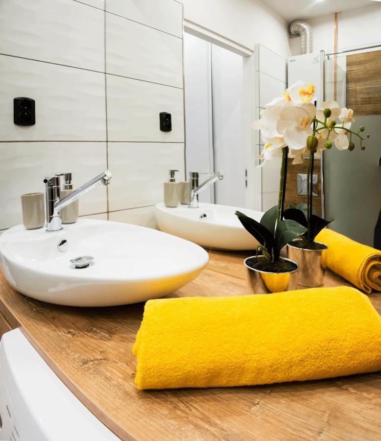Apartament Gosia Nysa Esterno foto