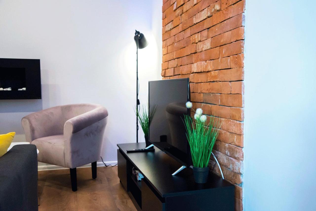 Apartament Gosia Nysa Esterno foto